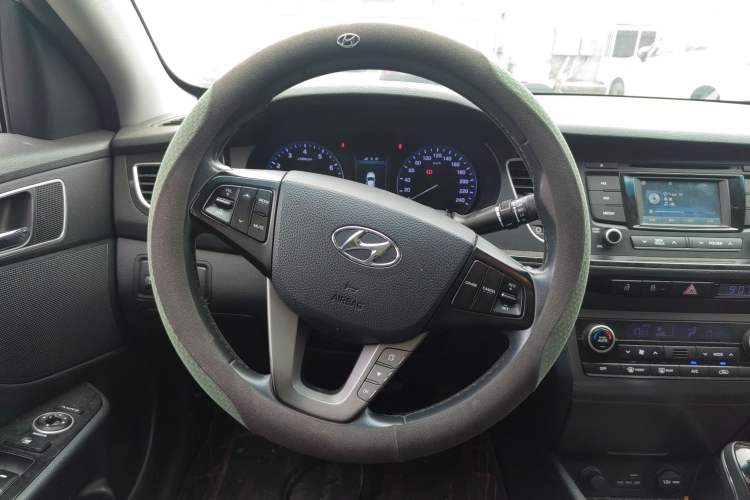 Used Hyundai Mistra 2014 1.8L Automatic Deluxe DLX Model
