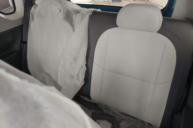 Used Livan Blue Balloon 2025 Model Dynamic Version Left Rear Seat