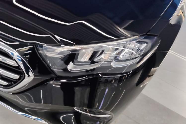 Used Mercedes-Benz E-Class 2024 Facelift E 300 L Luxury Edition