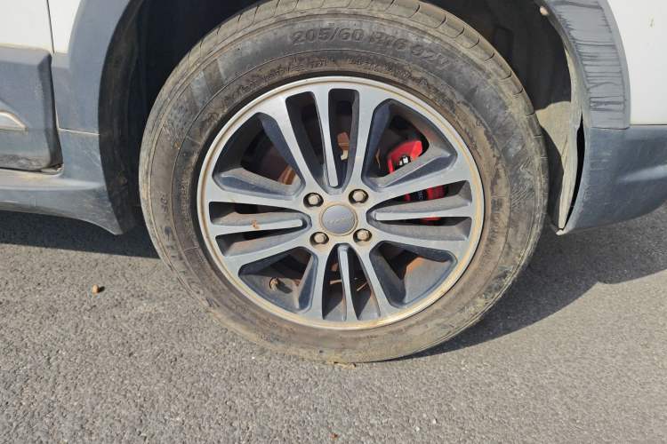 Used Haval H1 2016 Revised Version Blue Badge 1.5L AMT Luxury Edition