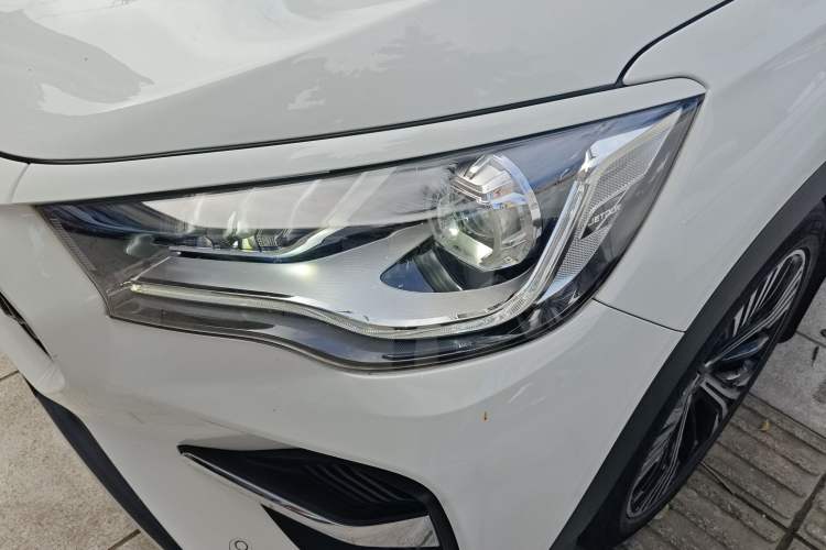 Used JETOUR X90 2020 1.6T DCT Shadow Edition 7-Seater Left Front Headlight