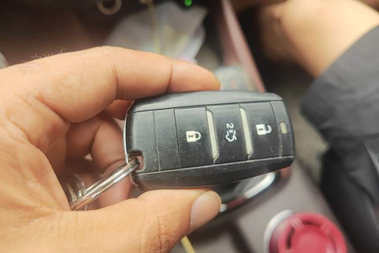 Used Changan Lingxuan 2017 1.6L Manual Elite Model