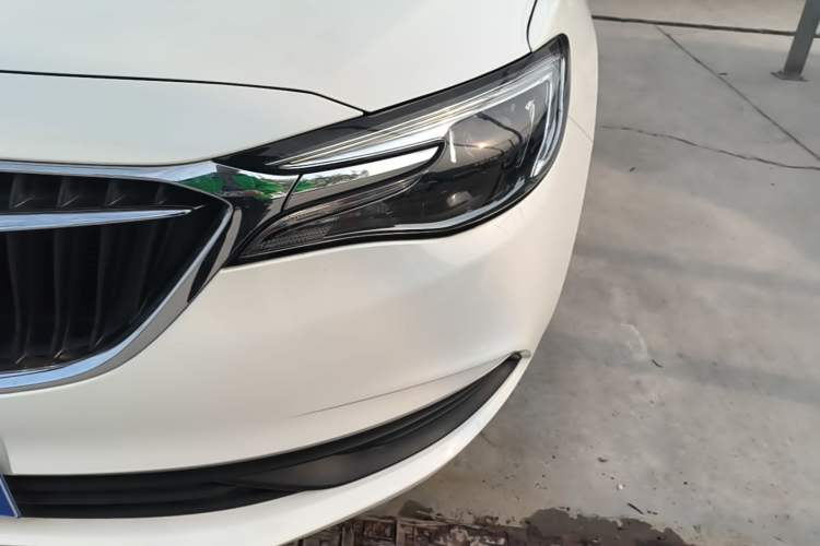 Used Buick GT 2021 Revised Version Flagship 1.5L Automatic Elite Edition Left Front Headlight