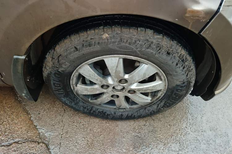 Used Wuling Hongguang 2015 1.5L S Base Model China IV
