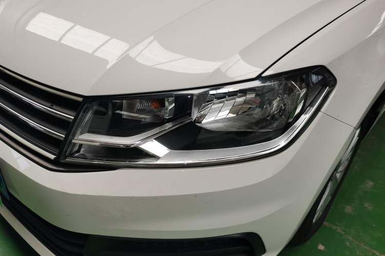 Used Volkswagen Santana 2018 1.5L Manual Fashion Edition Left Front Headlight