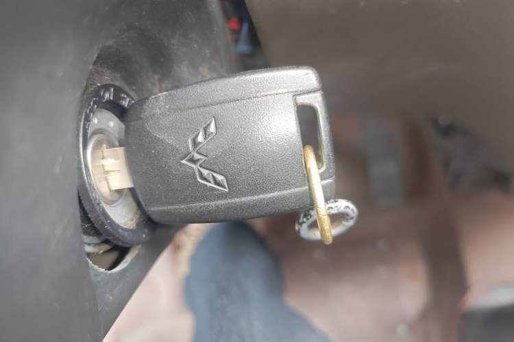 Used Wuling Rongguang S 2021 1.2L Base Model 7-Seater LSI