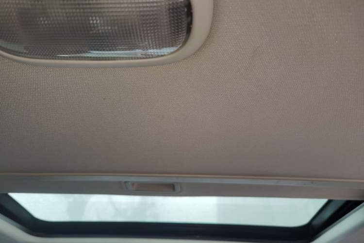 Used Jeep Compass 2012 2.0L two-wheel drive luxury version