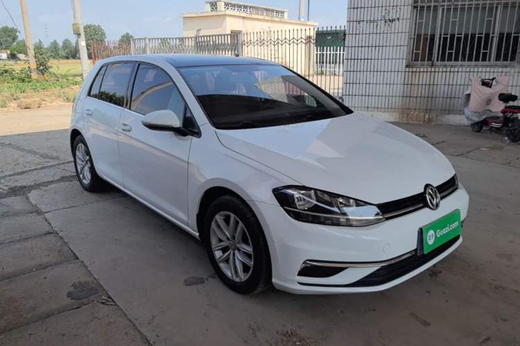 Used Volkswagen Golf 2018 230TSI Automatic Comfort Model
