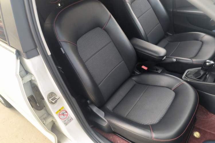 Used Volkswagen Santana 2017 Haval H9 1.6L Automatic Comfort Edition Right Front Seat