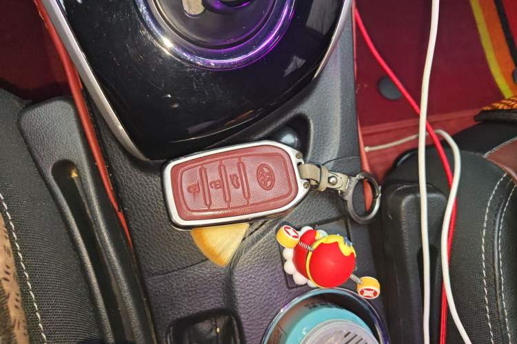 Used Toyota Corolla 2018 Dual-Engine 1.8L E-CVT Smart Edition