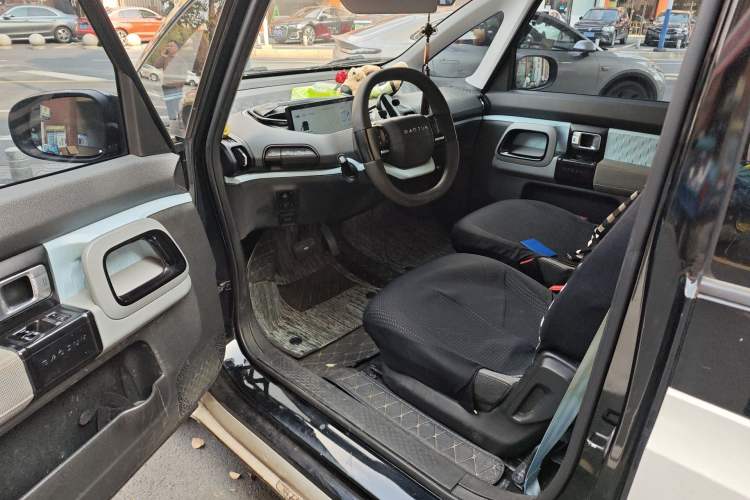 Used Baojun E300 2020 Starry Intelligence Edition