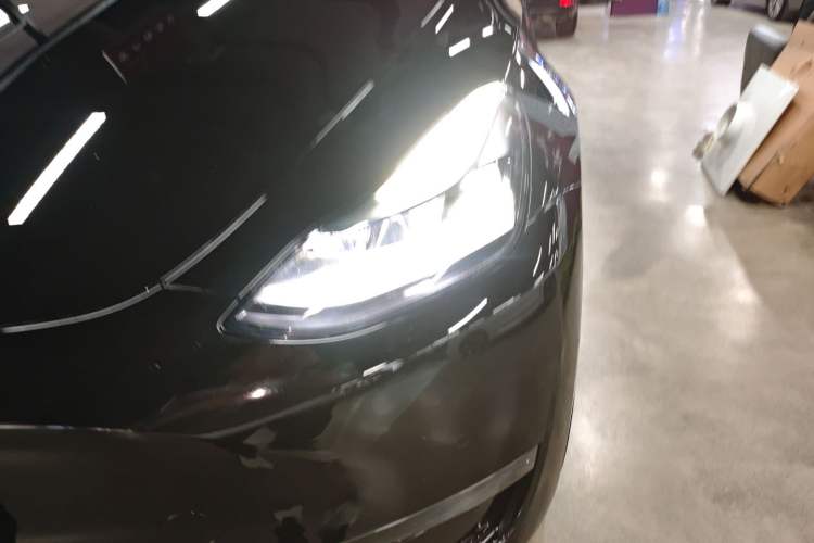 Used Tesla Model Y 2022 Long-Range All-Wheel-Drive Version
