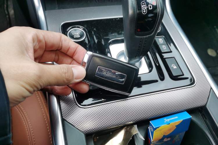 Used Jaguar XEL 2022 2.0T 250 PS R-DYNAMIC S Advanced Sport Edition