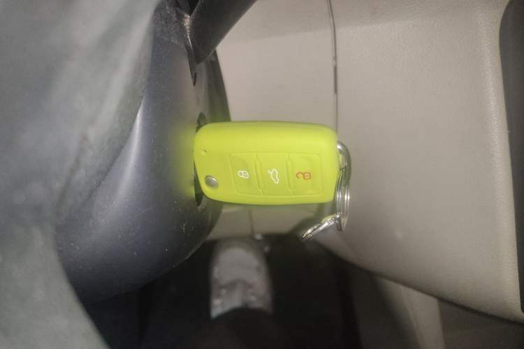 Used Skoda Fabia 2014 1.4L Automatic Crystal Edition