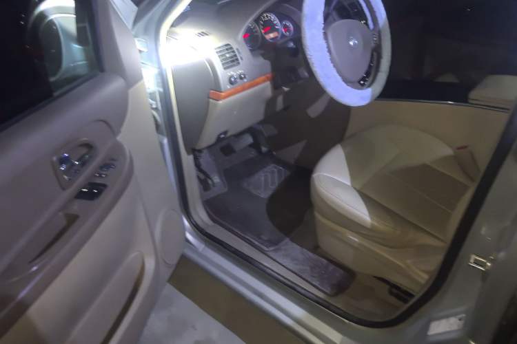 Used Buick GL8 2013 2.4L Classic Edition
