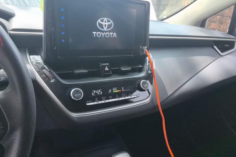 Used Toyota Corolla 2022 Dual-Motor 1.8L E-CVT Pioneer Edition
