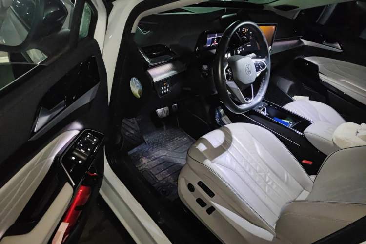 Used Volkswagen ID.6 X 2021 Prime Kinergy Four-Wheel Drive Edition Driver Seat