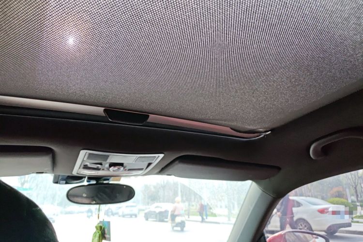 Used Volkswagen Beetle 2013 1.4 TSI Comfort Model