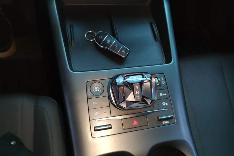 Used BYD Qin PLUS 2025 DM-i Smart Drive 120KM Superior Model