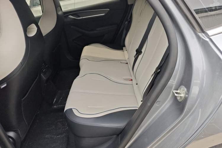 Used BYD Destroyer 05 2024 HONOR Edition DM-i 55KM Luxury Model Left Rear Seat