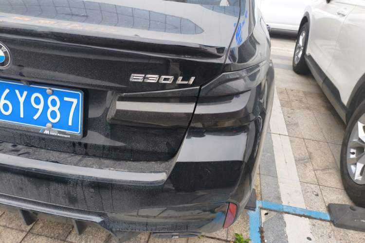 Used BMW 5 Series 2022 Second Facelift 530Li Luxury Version M Sport Package