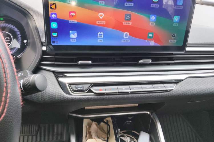 Used Geely Auto Emgrand 2023 4th Generation Champion Edition 1.5L CVT Prestige Model
