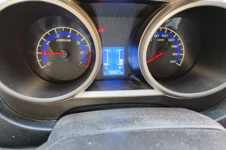 Used CHANGAN KAICHENG Ounuo S 2012 1.5L Elite Version Odometer Close Up