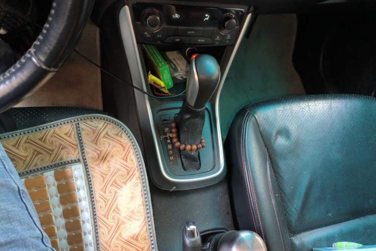 Used Suzuki S-Cross 2014 1.6L CVT Two-Wheel Drive Elite Version
