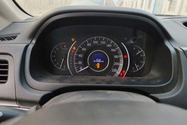 Used Honda CR-V 2016 2.0L two-wheel drive Urban Edition Instrument Cluster