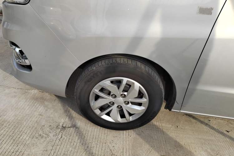 Used JAC Refine M4 2019 Business & Travel Series 2.0L Manual Comfort Model China VI
