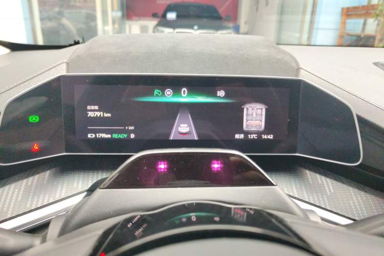 Used Zeekr 001 2021 Long-Range Dual-Motor WE Edition
