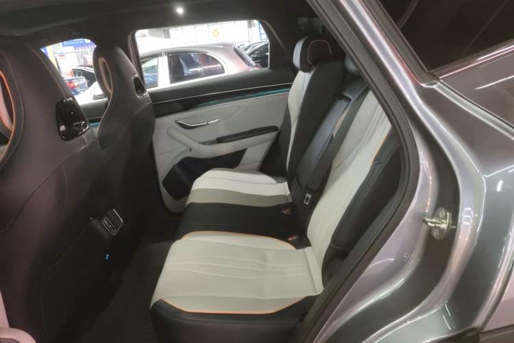 Used BYD Song PLUS New Energy 2024 HONOR Edition DM-i 71km Luxury Model