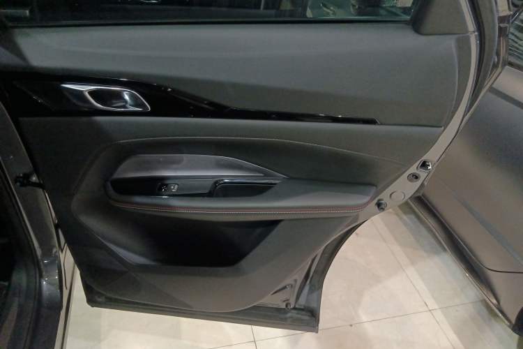 Used Oshan Z6 2022 Blue Whale 1.5T DCT Smart Edition