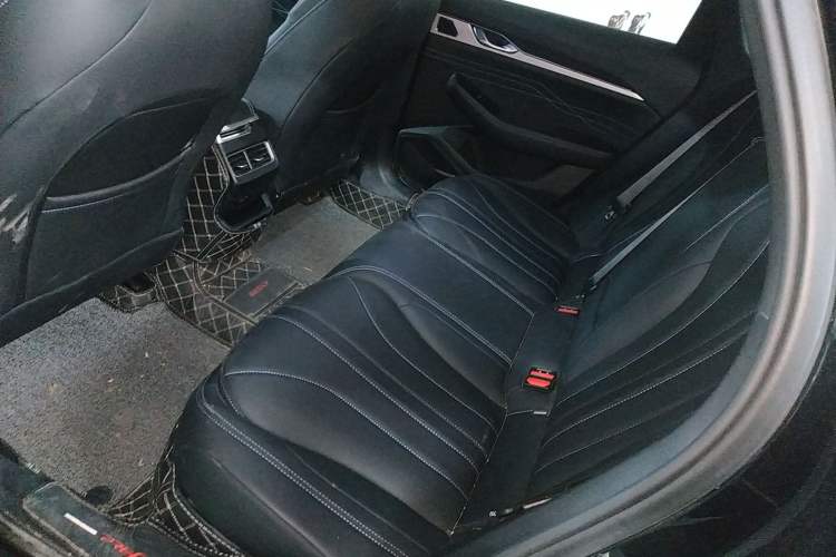Used Geely Auto Preface 2025 Dongfang Yao 1.5TD Kunlun Edition Left Rear Seat