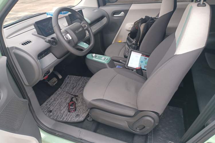 Used CHANGAN NEVO Lumin 2025 205km Refreshing Edition Left Front Seat