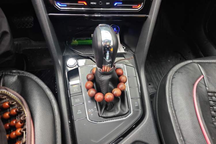 Used Volkswagen Tharu 2022 280TSI Two-Wheel-Drive Luxury Edition