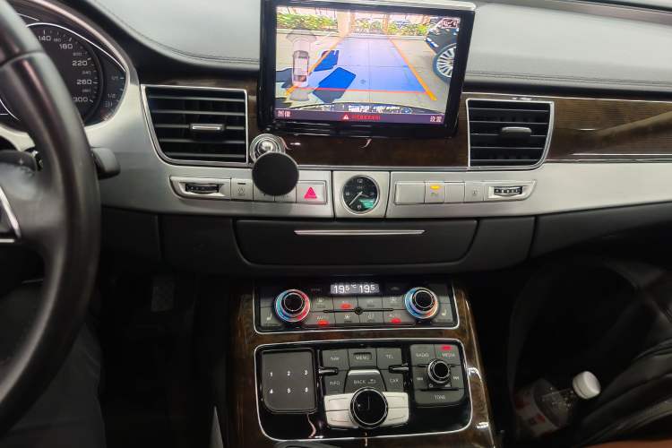 Used Audi A8 2014 A8L 45 TFSI quattro Comfort model