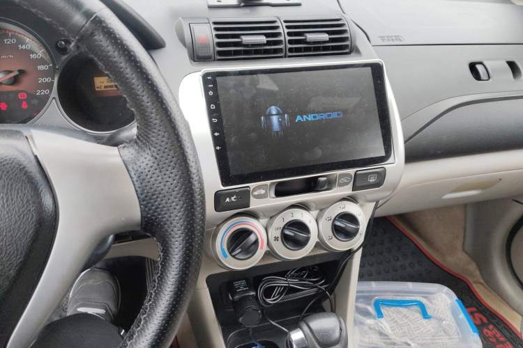 Used Everus S1 2014 1.3L Automatic Comfort Edition
