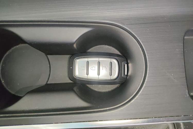 Used Buick Velite 6 2023 Revised Version 430 km Range – Commuter Edition