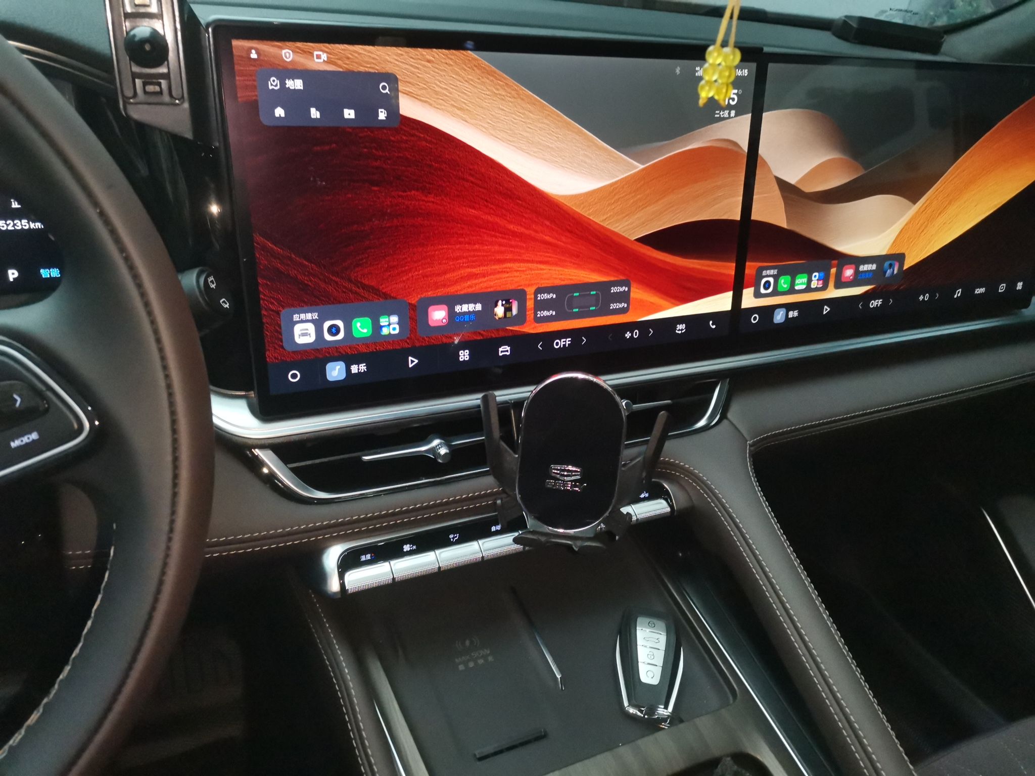 Geely Auto Monjaro L 2026 Model Oriental Yao 2.0TD Automatic Xiaohan Edition — снимка 12