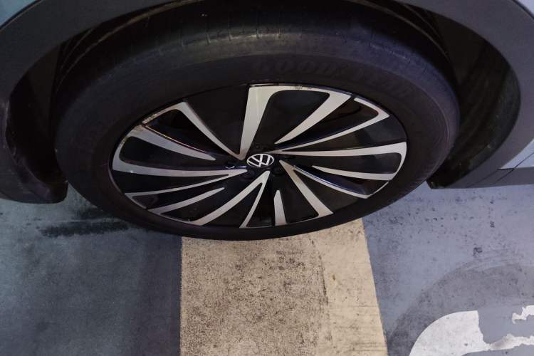 Used Volkswagen ID.4 X 2021 Pro Smart Long-Range Edition