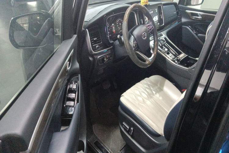 Used GAC Trumpchi M8 2021 Lingxiu Series 390T Deluxe Edition