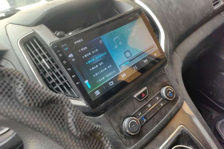 Used CHANGAN KAICHENG Ruixing S50 2017 S50V 1.5L Manual Logistics Version III China V Standard
