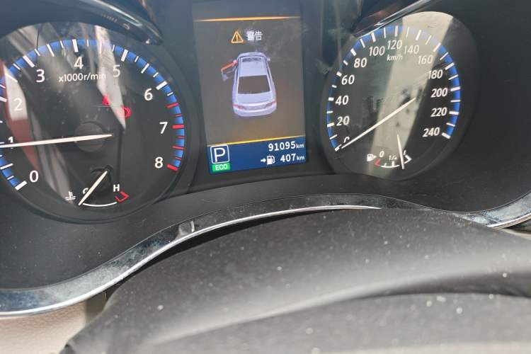 Used Venucia D60 2018 1.6L CVT Smart Connect Luxury Edition