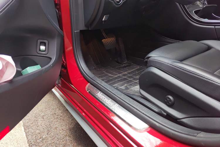 Used Mercedes-Benz C-Class 2017 C 200 L Sport Edition