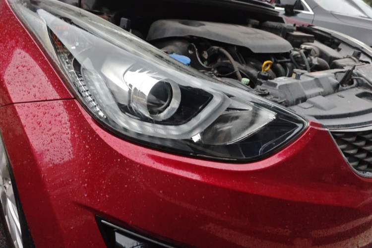 Used Hyundai Elantra (5th Generation / Langdong) 2016 1.6L Manual Fashion Edition Right Front Headlight