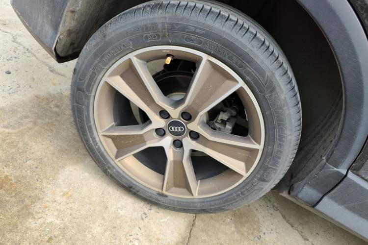 Used Audi Q2L 2022 35 TFSI Fashion Dynamic Model Right Rear Wheel Hub