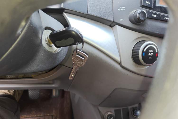 Used CHANGAN Alsvin 2012 Sedan 1.5L Manual Comfort Model