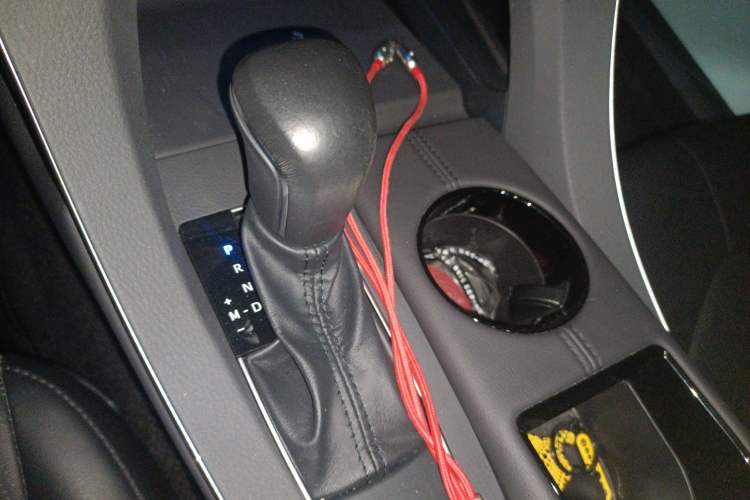 Used Toyota Avalon 2019 2.0L Luxury Edition China VI Standard
