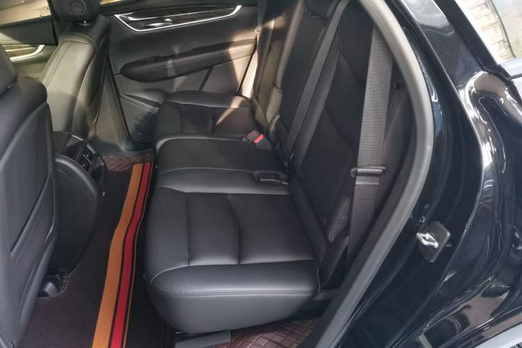 Used Cadillac XT5 2018 25T Tech Model
